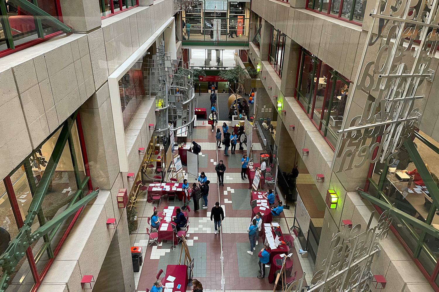 birds eye view of the Concordia library
